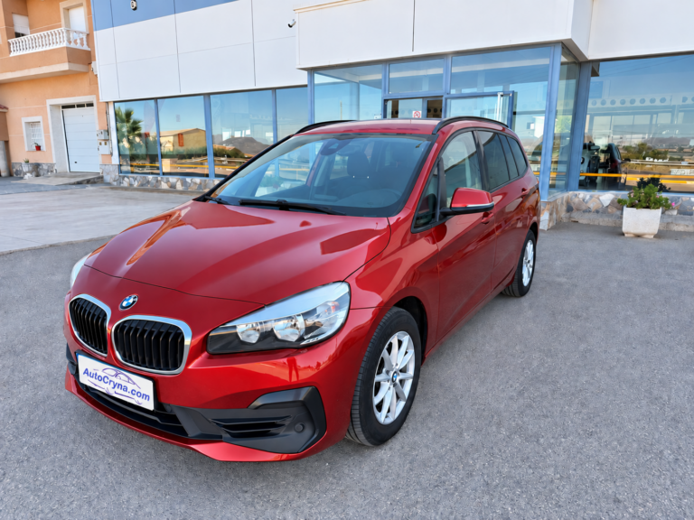 BMW 218i GRAN TOURER