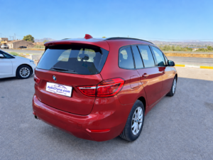 BMW 218i GRAN TOURER