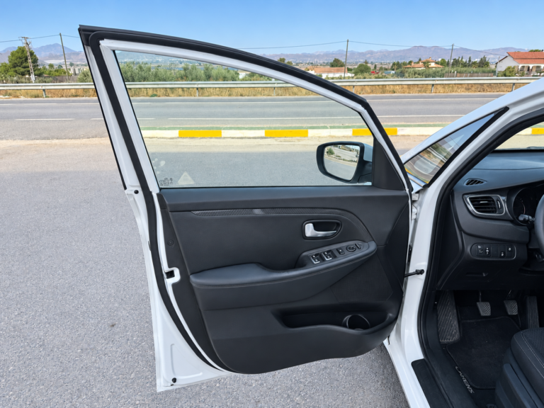 KIA CARENS 15