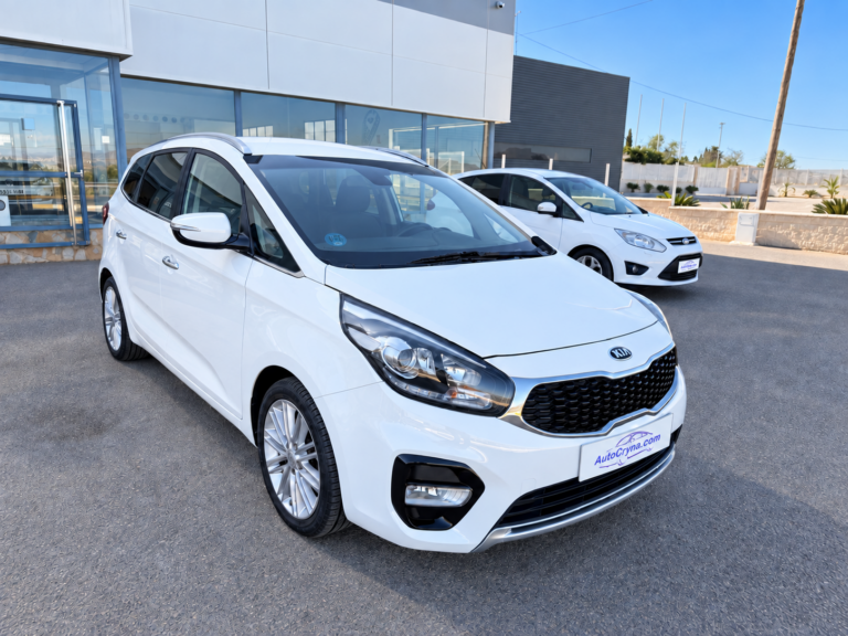 KIA CARENS 3